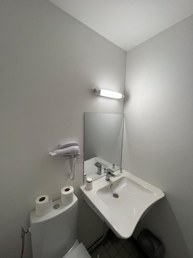 Hotel De La Paix Lyon Sud Givors Dış mekan fotoğraf